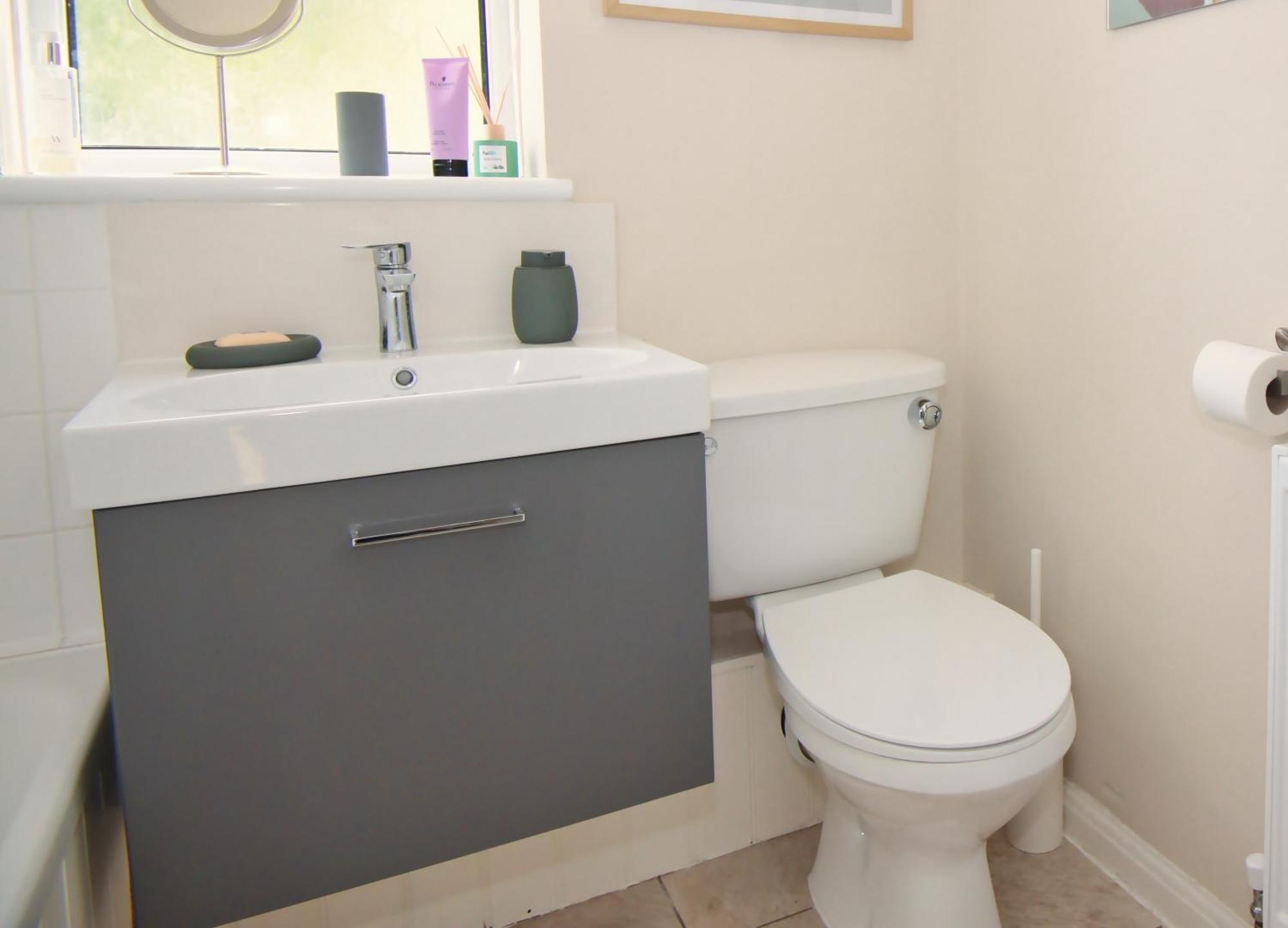 Spacious Double Room With Private Bathroom In Quiet Area Only 20 Min To Central London Streatham Vale Екстер'єр фото
