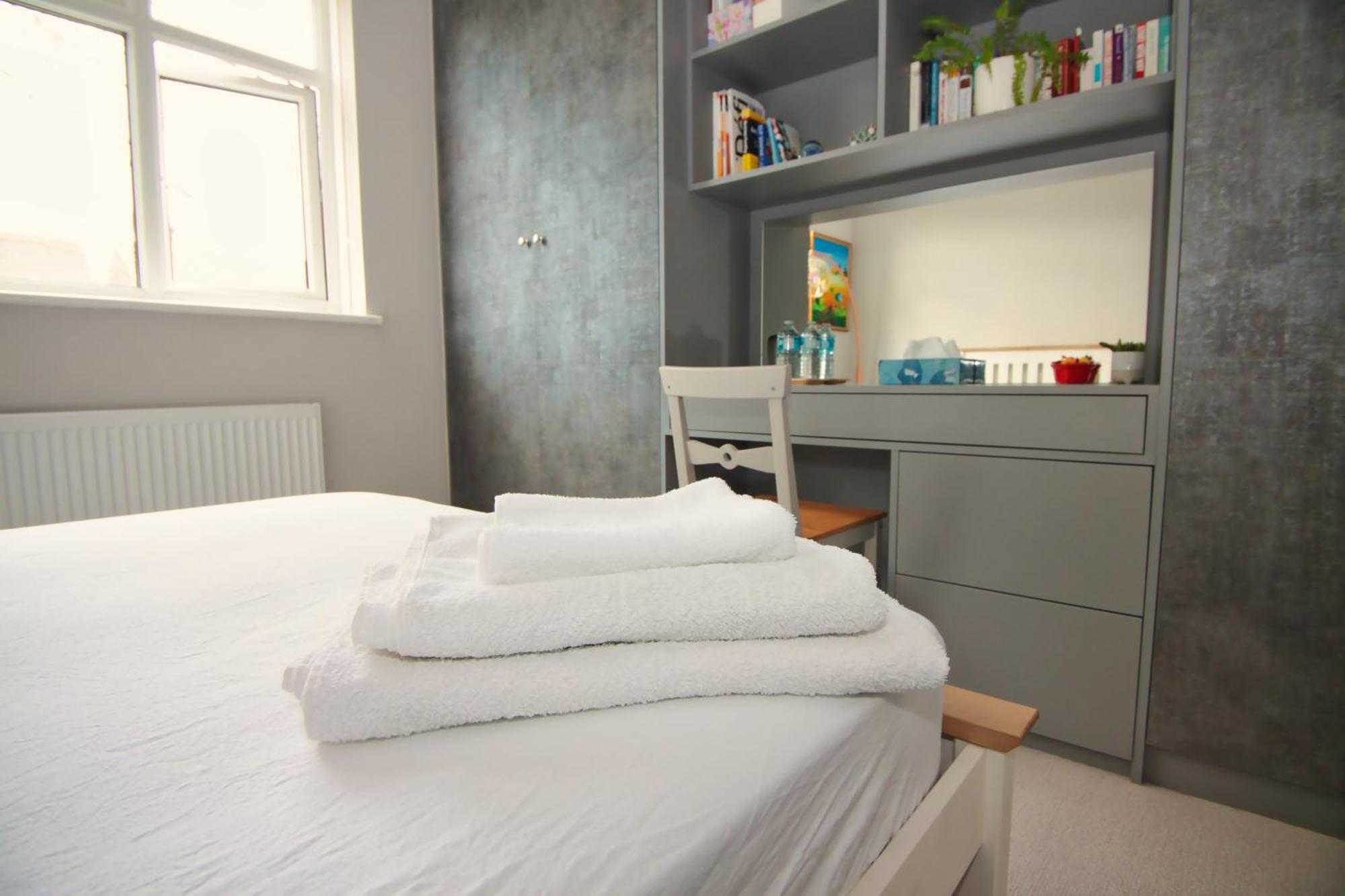 Spacious Double Room With Private Bathroom In Quiet Area Only 20 Min To Central London Streatham Vale Екстер'єр фото